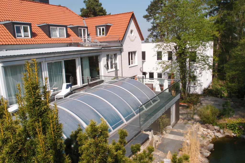 Weiße Villa